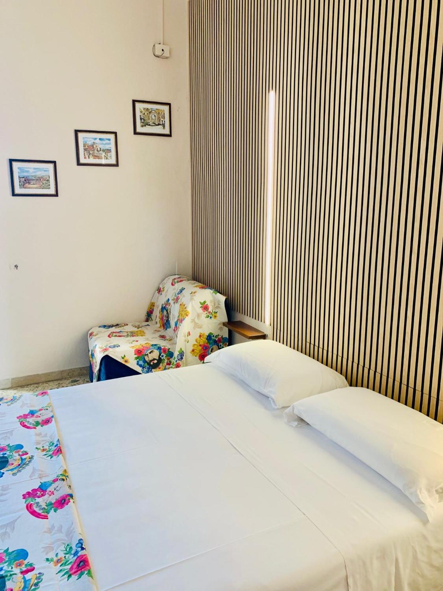 Casa Melany Apartment Taormina Bagian luar foto