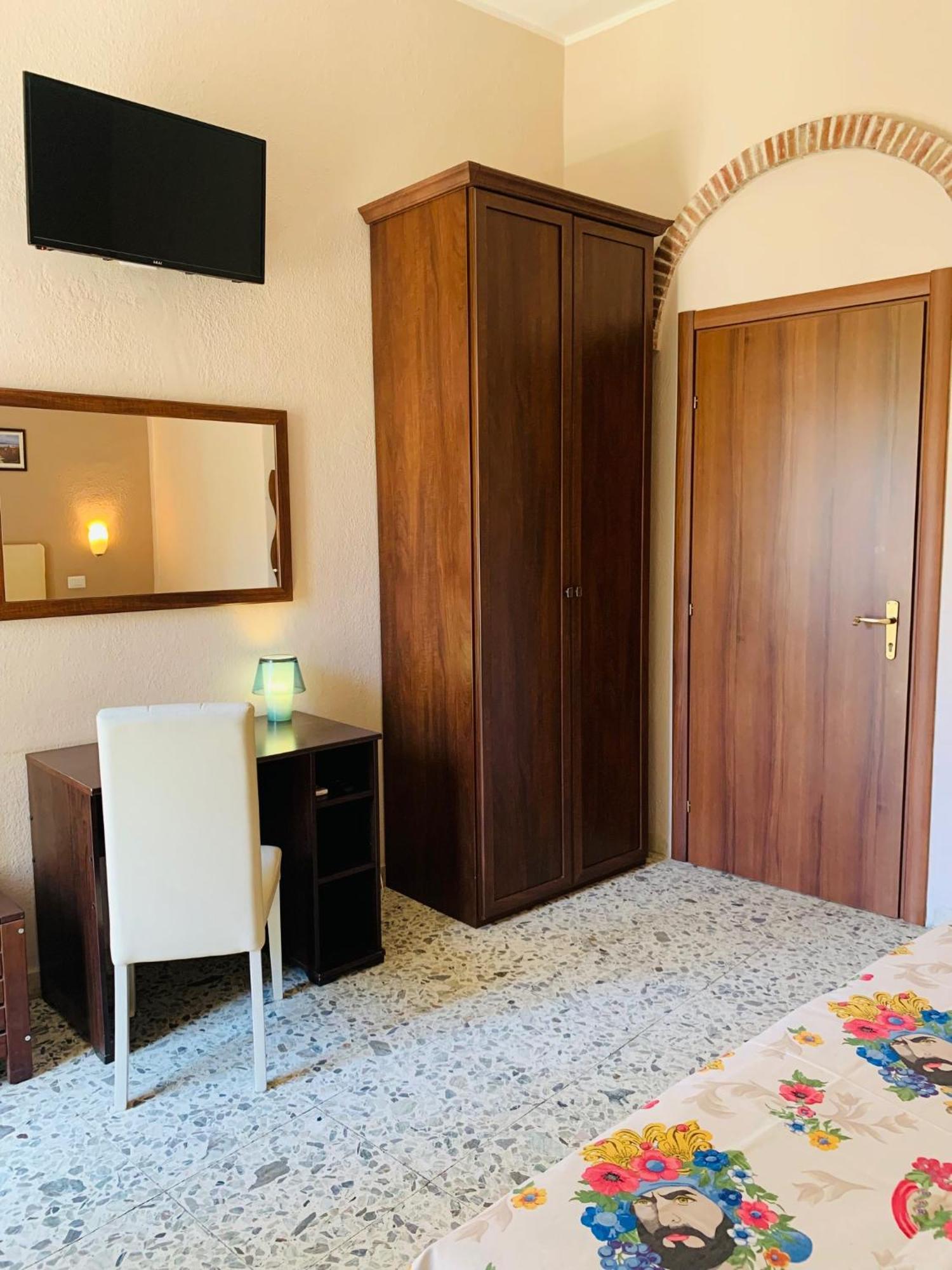 Casa Melany Apartment Taormina Bagian luar foto