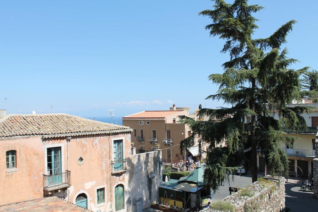 Casa Melany Apartment Taormina Bagian luar foto